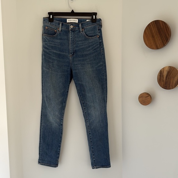 Aritzia Denim Forum The Lola High Rise Skinny Crop Size 28 - Picture 2 of 8